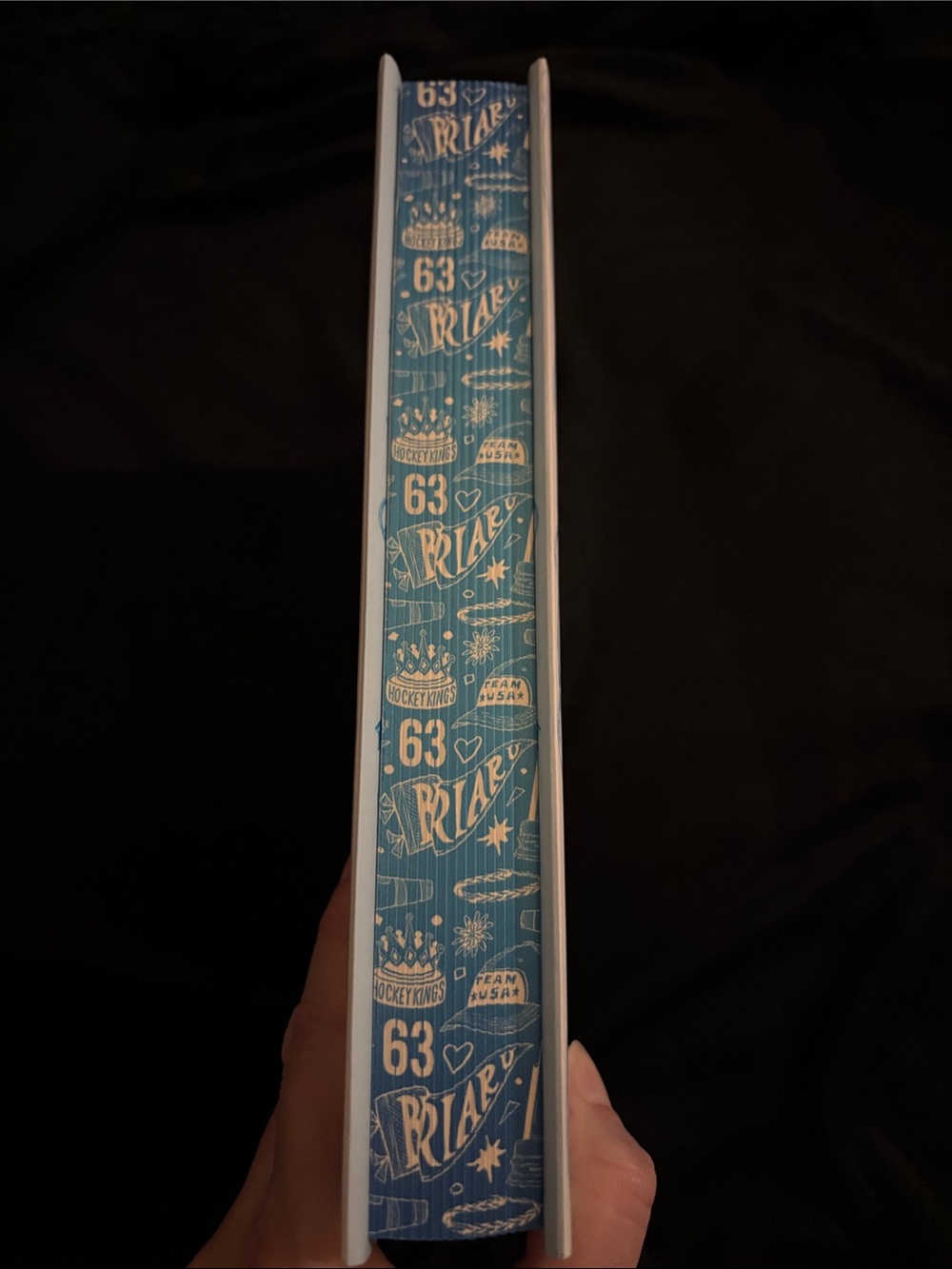 The Graham Effect by Elle Kennedy - Signed Bookish Box Exclusive Luxe Edition - Picture 3 of 5